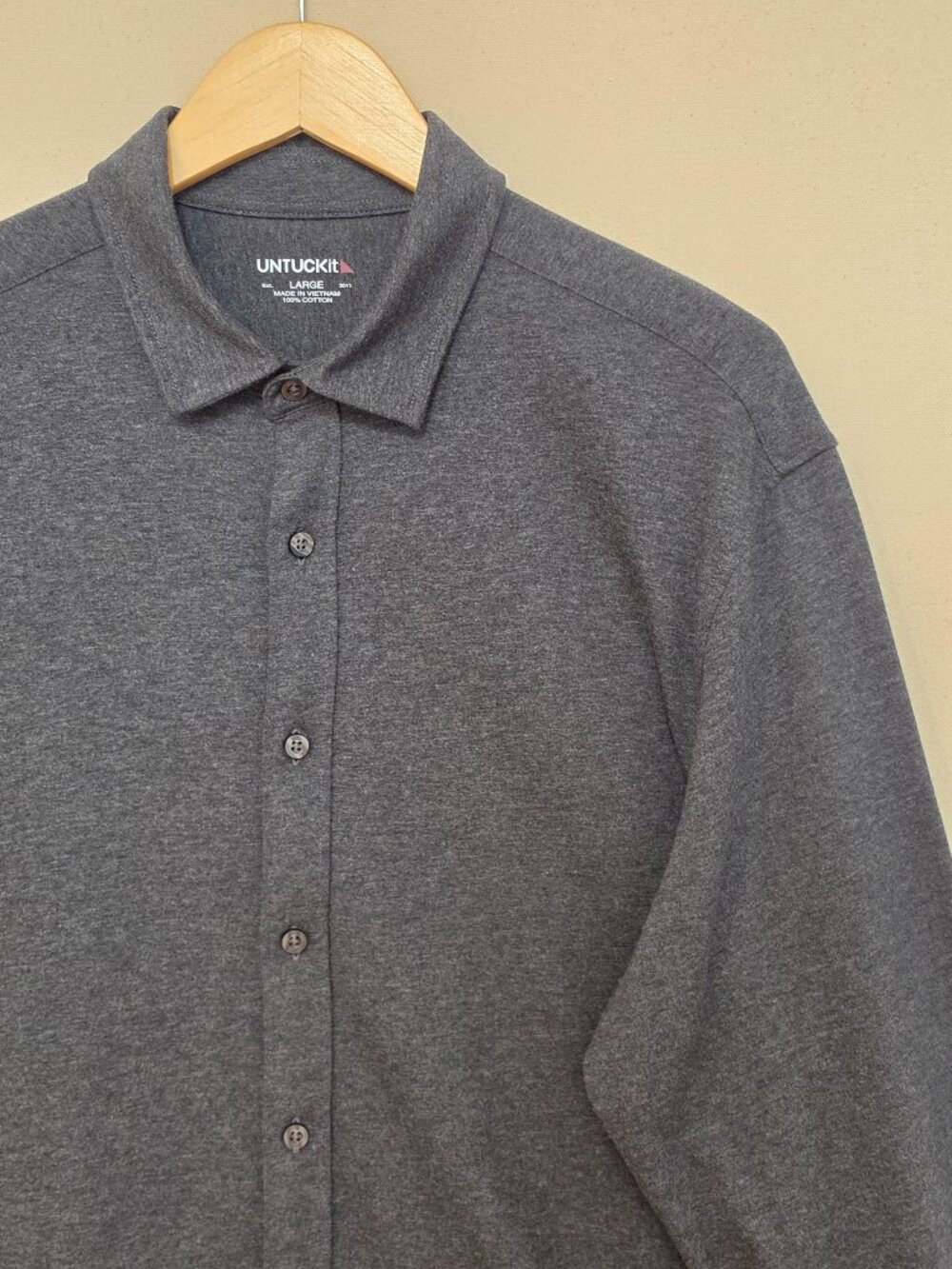 UNTUCKit Knit Button Down L